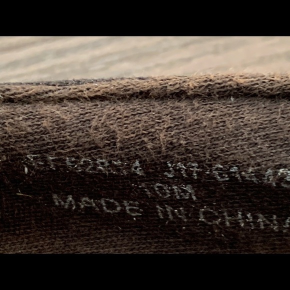 Shoes - Picture 7 of 8